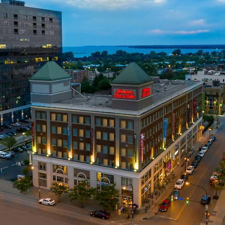 Hampton Inn & Suites Buffalo/Downtown Dış mekan fotoğraf