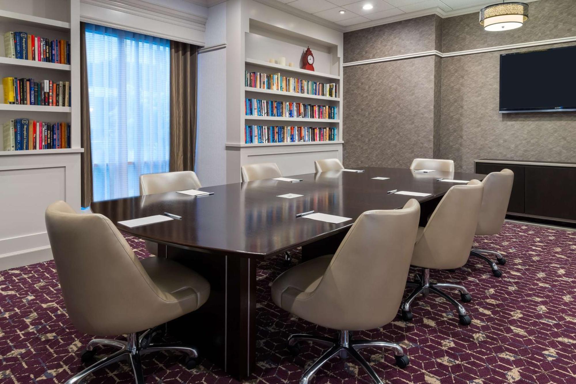 Hampton Inn & Suites Buffalo/Downtown Dış mekan fotoğraf