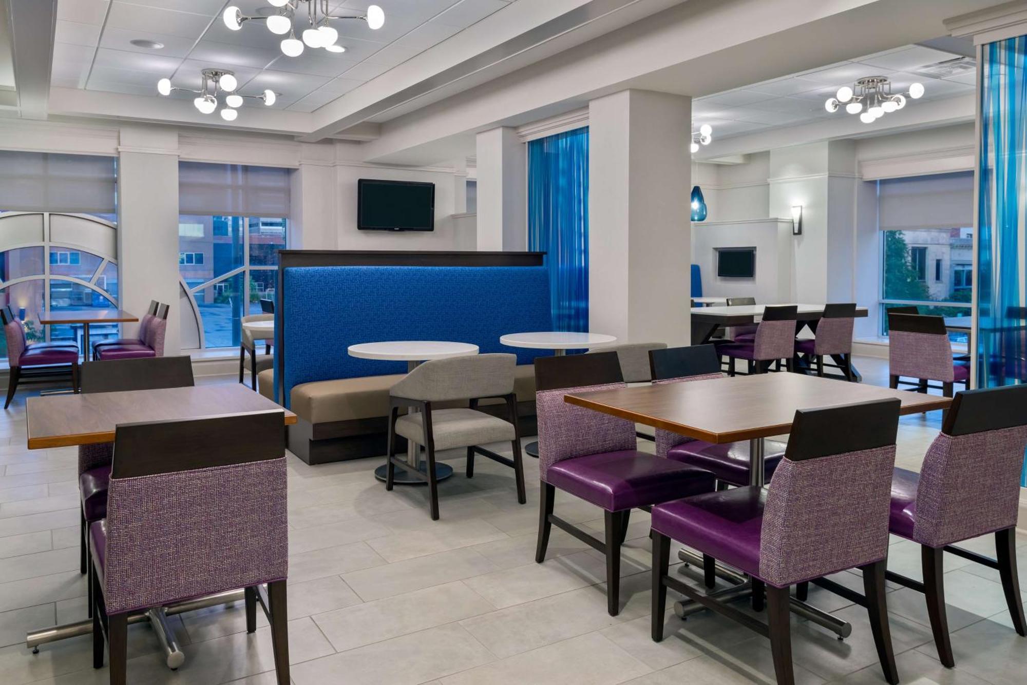 Hampton Inn & Suites Buffalo/Downtown Dış mekan fotoğraf