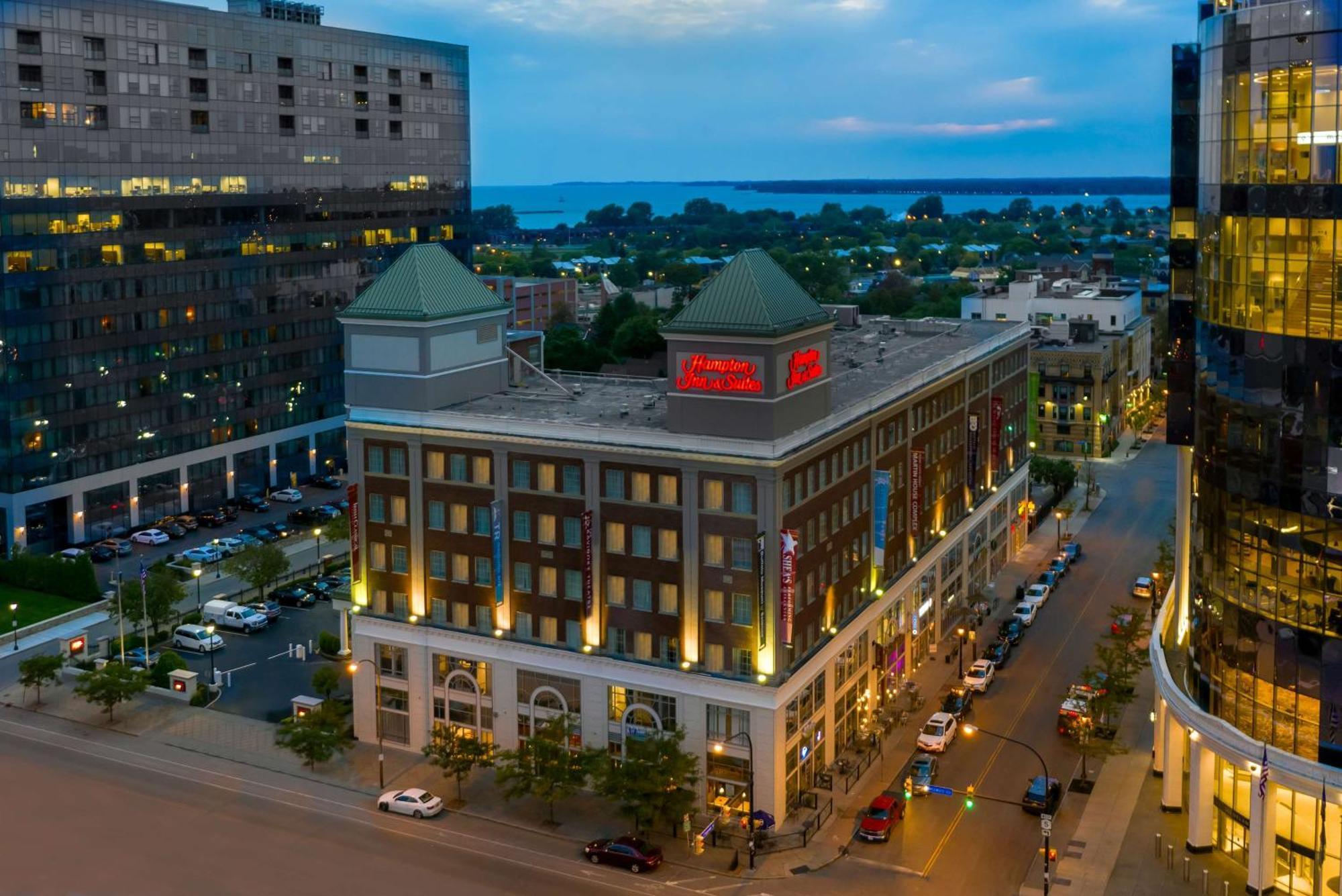 Hampton Inn & Suites Buffalo/Downtown Dış mekan fotoğraf
