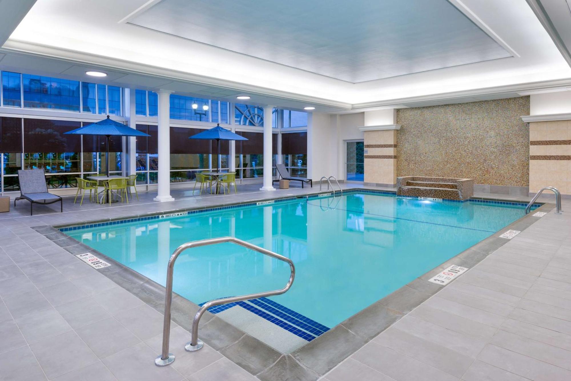 Hampton Inn & Suites Buffalo/Downtown Dış mekan fotoğraf